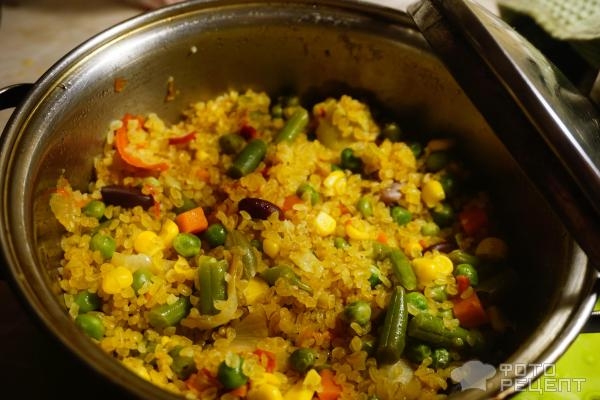 Рецепт: Окорочка во французском стиле с булгуром - с вялеными помидорами, моцареллой и базиликом