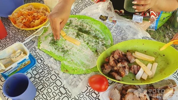 Рецепт: Рулеты из лаваша с начинкой - шаурма на мангале или "если надоел шашлык" Рецепт: Рулеты из лаваша с начинкой - шаурма на мангале или "если надоел шашлык"