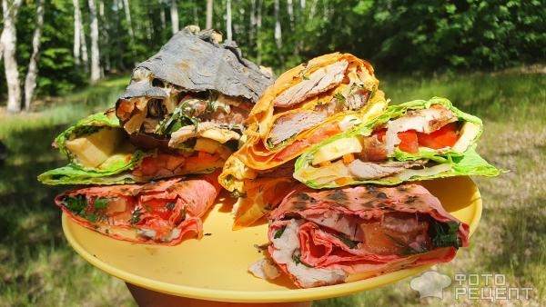 Рецепт: Рулеты из лаваша с начинкой - шаурма на мангале или "если надоел шашлык" Рецепт: Рулеты из лаваша с начинкой - шаурма на мангале или "если надоел шашлык"