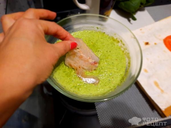 Рецепт: Рыба запеченная в лаваше - Шпинат, филе хека , лаваш!