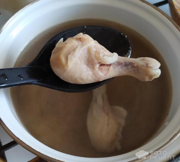 Рецепт: Сырный суп с курицей и шампиньонами - Со шпинатом