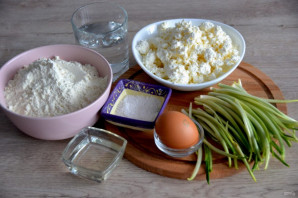 Вареники с творогом и черемшой