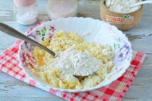 Сырники с черносливом