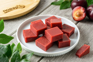 Мармелад из сливы на агар-агаре Мармелад из сливы на агар-агаре