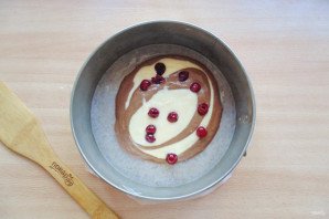 Пирог "Зебра" с вишней