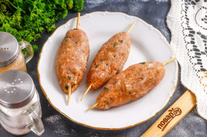 Люля-кебаб из баранины и курицы Люля-кебаб из баранины и курицы