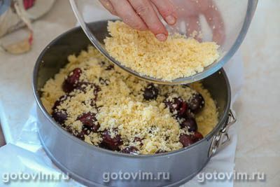 Итальянский пирог сбричолата с черешней Итальянский пирог сбричолата с черешней