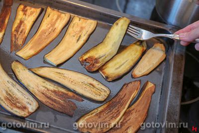 Запеканка из кабачков и баклажанов под хрустящей сырной корочкой