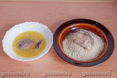 Сочные ломтики из рульки в хрустящей панировке