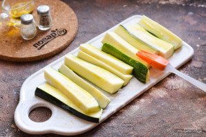 Цукини с сыром в духовке Цукини с сыром в духовке