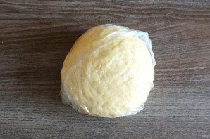 Пончики с малиной