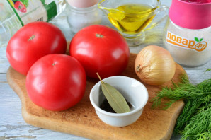 Сладкие маринованные помидоры дольками