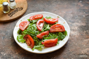 Салат из абрикосов с помидорами Салат из абрикосов с помидорами