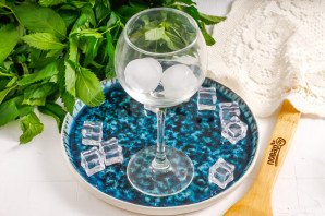 Коктейль "Беллини"