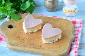 Бутерброды в виде сердца