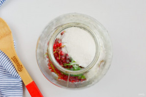 Компот из красной смородины на зиму Компот из красной смородины на зиму