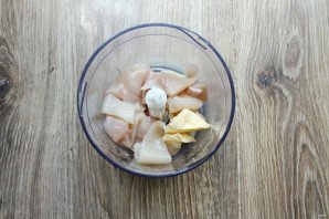 Рыбные котлеты с кальмарами Рыбные котлеты с кальмарами