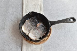 Форель на сковороде Форель на сковороде