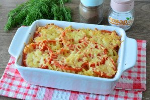 Запеканка из макарон с помидорами и сыром