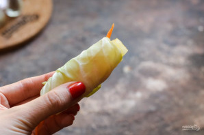 Рулетики из капусты на зиму