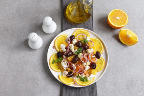 Салат с жареной морковью