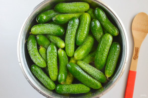 Сладкие маринованные огурцы на зиму