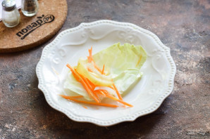 Рулетики из капусты на зиму