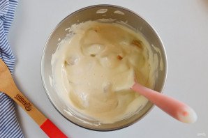 Шарлотка с абрикосами