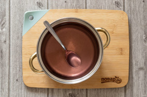 Компот из крыжовника с малиной Компот из крыжовника с малиной