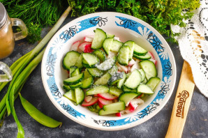 Салат с тыквенным маслом Салат с тыквенным маслом