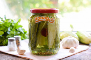 Соленые огурцы без сахара на зиму Соленые огурцы без сахара на зиму