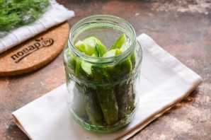 Соленые огурцы без сахара на зиму Соленые огурцы без сахара на зиму