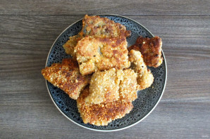 Судак в ореховой панировке Судак в ореховой панировке