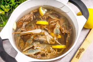 Раки с лимоном Раки с лимоном