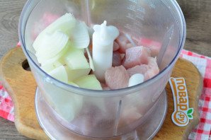 Котлеты из индейки с кукурузой