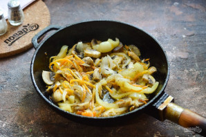 Салат с кинзой и грибами