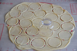 Вареники с творогом и черемшой