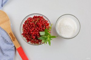 Компот из красной смородины на зиму