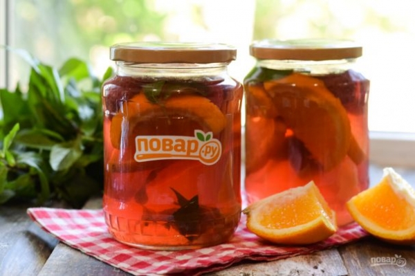 Компот из клубники с мятой и апельсином Компот из клубники с мятой и апельсином