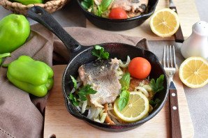 Форель на сковороде Форель на сковороде