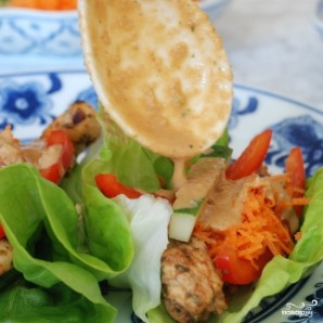 Закуска из курицы и свежих овощей Закуска из курицы и свежих овощей