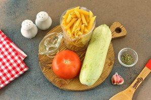 Пенне с цукини