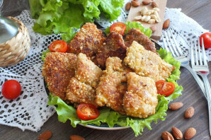 Судак в ореховой панировке Судак в ореховой панировке