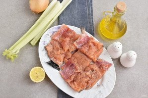 Форель на сковороде Форель на сковороде