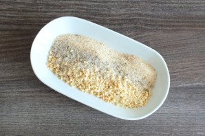 Судак в ореховой панировке Судак в ореховой панировке