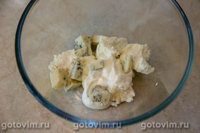 Брускетта с запеченным перцем и творожным сыром Брускетта с запеченным перцем и творожным сыром