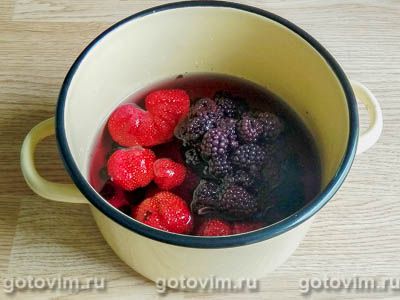 Ягодный щербет со свежей жимолостью Ягодный щербет со свежей жимолостью