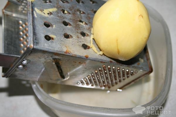 Рецепт: Горячие бутерброды в ростере - С отварным картофелем и докторской колбасой