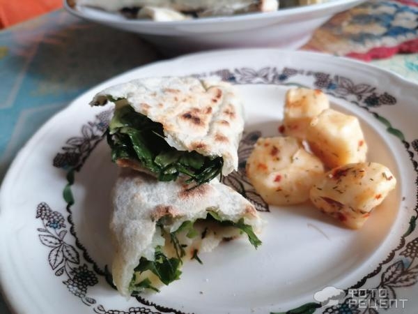 Рецепт: Лепешки с зеленью - женгялов хац - армянская лепёшка, вкусно и очень просто