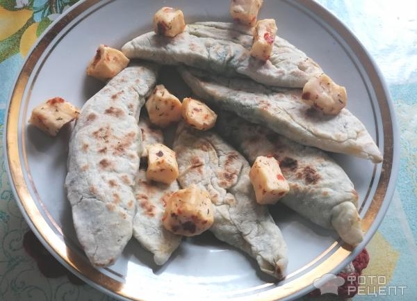 Рецепт: Лепешки с зеленью - женгялов хац - армянская лепёшка, вкусно и очень просто
